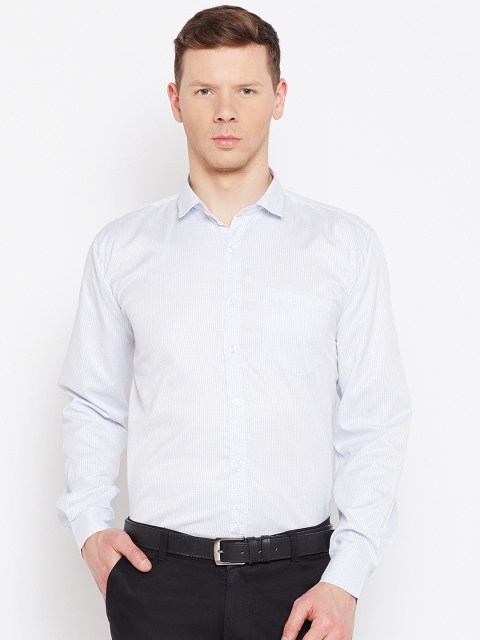 

Routeen Men White & Blue Slim Fit Checked Formal Shirt
