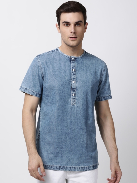 

Blue Saint Men Blue Solid Straight Kurta