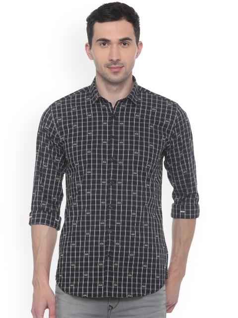 

V Dot Men Black Slim Fit Checked Casual Shirt