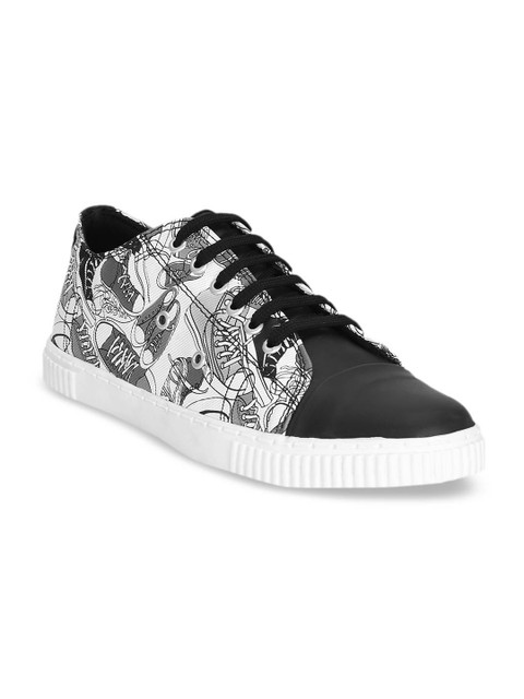 

Get Glamr Men Black Printed Sneakers