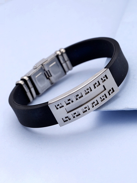 

Dare by Voylla Men Black Silver-Plated Handcrafted Bracelet