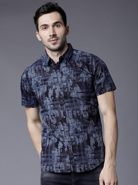 

LOCOMOTIVE Men Navy Blue Slim Fit Printed Casual Shirt
