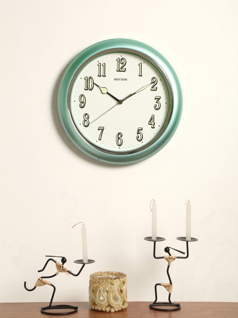 

Rhythm White & Green Handcrafted Round Solid Analogue Wall Clock