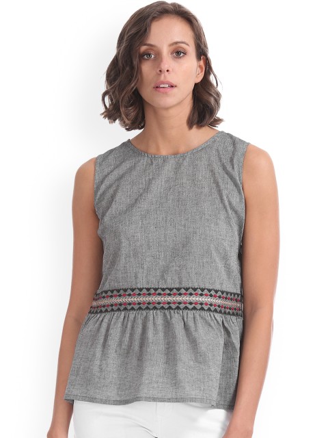 

Bronz Women Grey Embroidered Pure Cotton Top