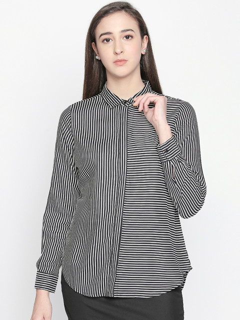 

Annabelle by Pantaloons Women Black & White Regular Fit Striped Casual Shirt