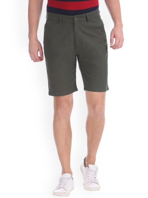 

Ruggers Men Green Solid Regular Fit Regular Shorts