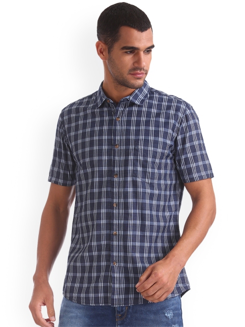 

Ruggers Men Blue Regular Fit Checked Casual Shirt