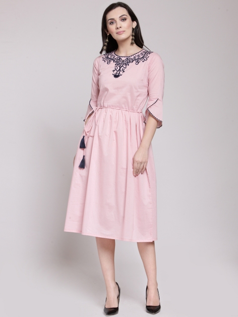 

plusS Women Pink Embroidered Fit and Flare Dress