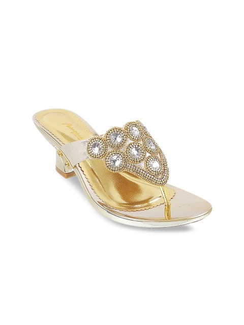 

Metro Women Gold-Toned Woven Design Sandals