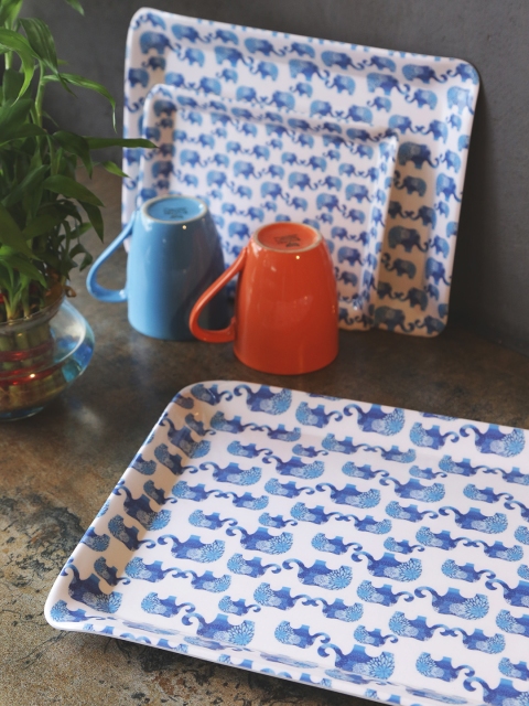 

GOODHOMES Set of 3 Blue & White Melamine Rectangular Serving Trays Set