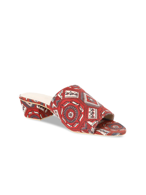 

TJORI Women Maroon Printed Mules