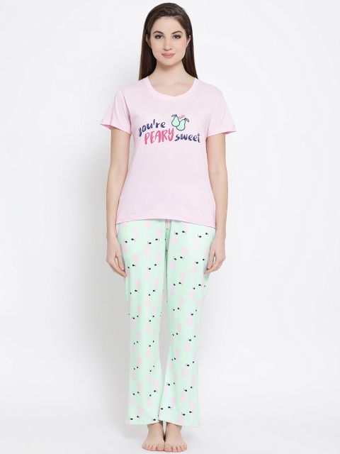 

Clovia Women Green & Pink Printed Night Suit