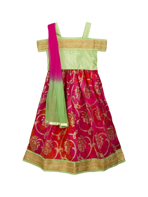 

KID1 Girls Green & Red Solid Made to Measure Lehenga & Blouse with Dupatta