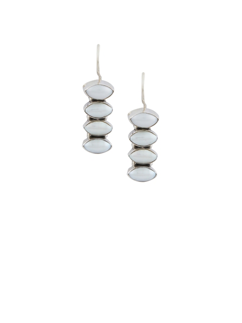 

ahilya Sterling Silver Svara Mother Of Pearl Dangler