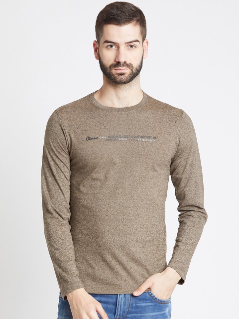 

Okane Men Brown Solid Round Neck T-shirt