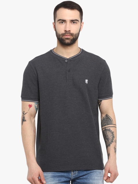 

Red Tape Men Grey Solid Henley Neck T-shirt