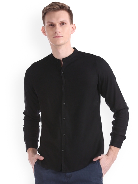 

Excalibur Men Black Slim Fit Solid Formal Shirt
