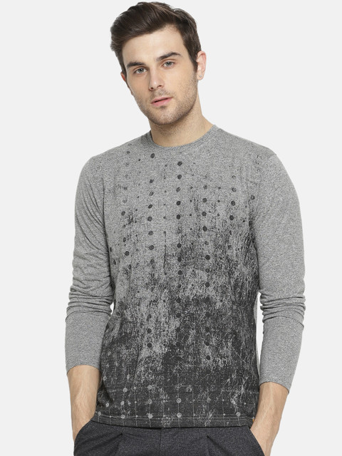 

Campus Sutra Men Grey Printed Round Neck T-shirt