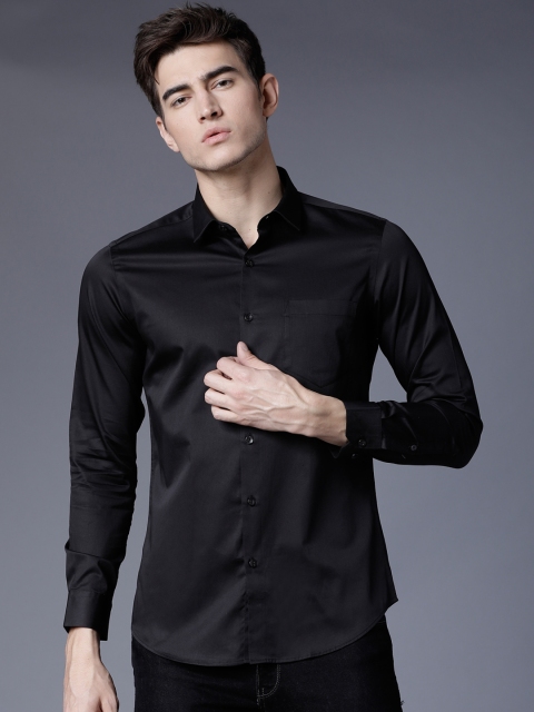 

Black coffee Men Black Slim Fit Solid Casual Shirt