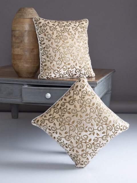 

Alina decor Beige Set of 2 Floral Square Cushion Covers