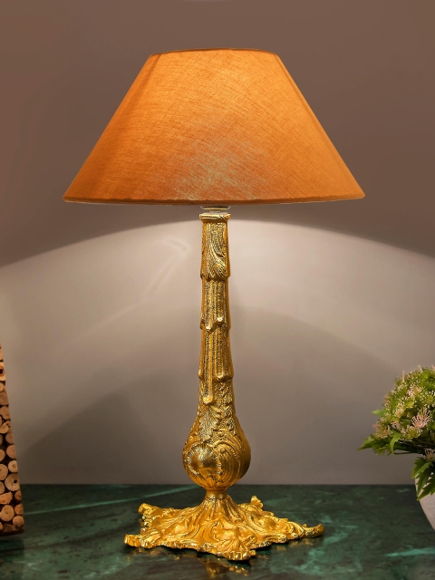 

Homesake Gold-Toned & Beige Solid Handcrafted Table Lamp with Shade