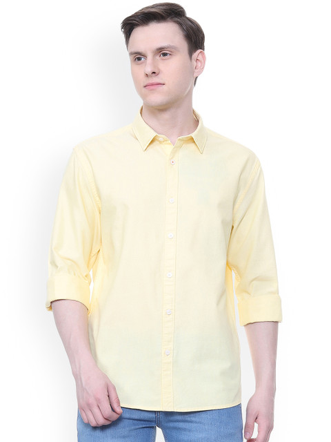 

People Men Yellow Regular Fit Solid Casual Shirt