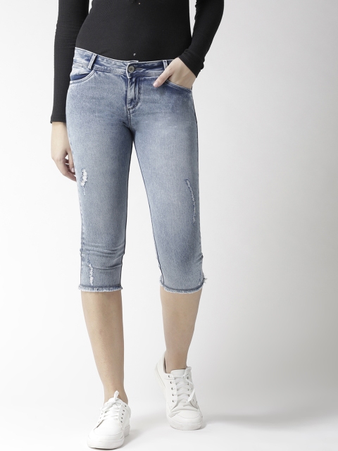 

Xpose Women Blue Solid Skinny Fit Capris