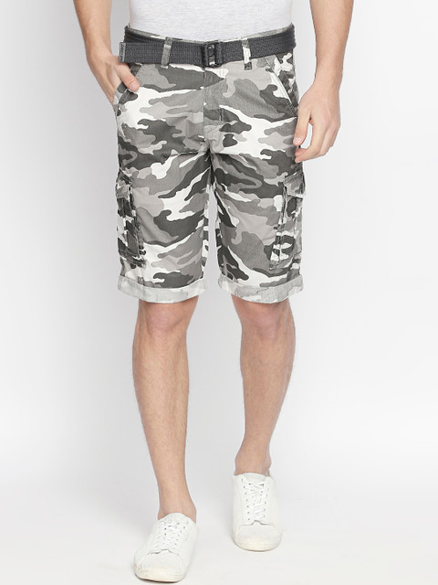

beevee Men Beige Printed Regular Fit Cargo Shorts