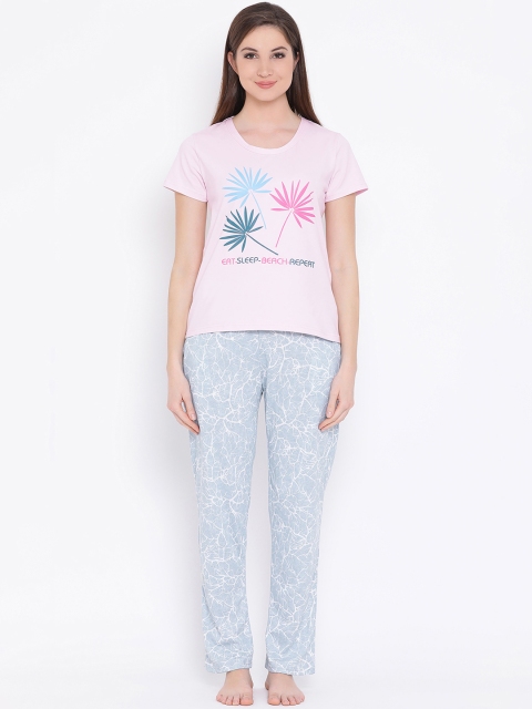 

Clovia Women Pink & Blue Printed Night Suit LS0409P22XL