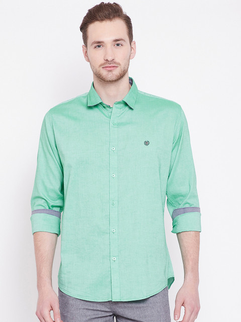

Duke Men Green Slim Fit Solid Casual Shirt