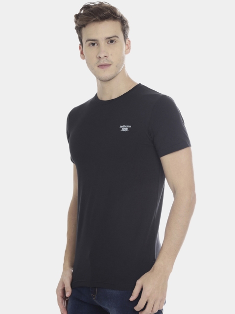 

Bar Harbour Men Black Solid Round Neck T-shirt