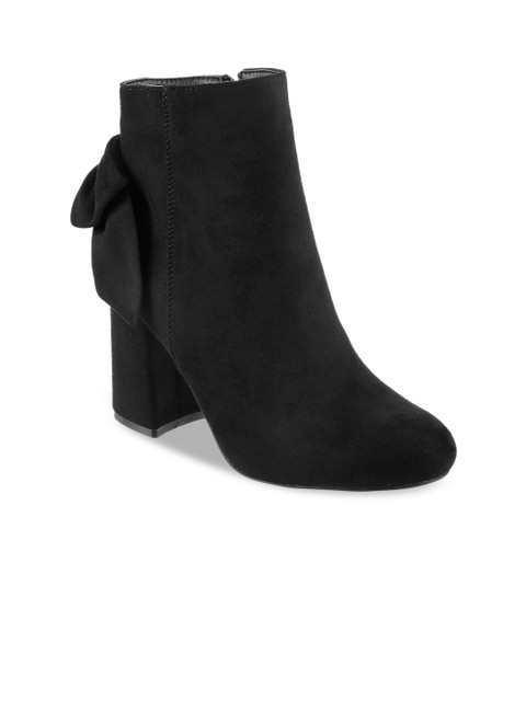 

Mochi Women Black Solid Heeled Boots