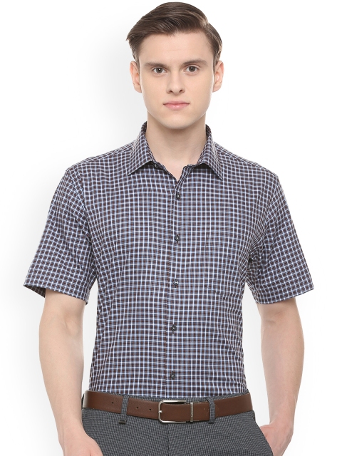 

Van Heusen Men Brown Regular Fit Checked Formal Shirt