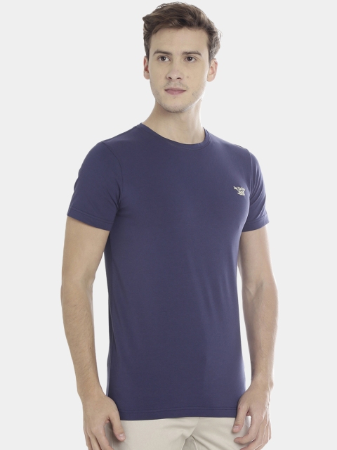 

Bar Harbour Men Navy Blue Solid Round Neck T-shirt