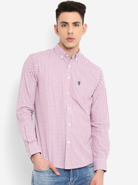 

Red Tape Men Red & White Regular Fit Checked Casual Shirt