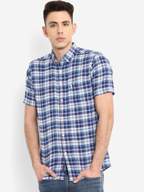 

Red Tape Men Blue & White Regular Fit Checked Casual Shirt