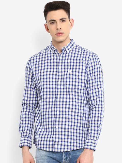 

Red Tape Men Blue & White Regular Fit Checked Casual Shirt
