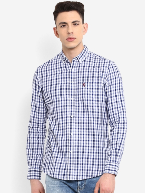 

Red Tape Men Off-White & Navy Blue Regular Fit Checked Casual Shirt
