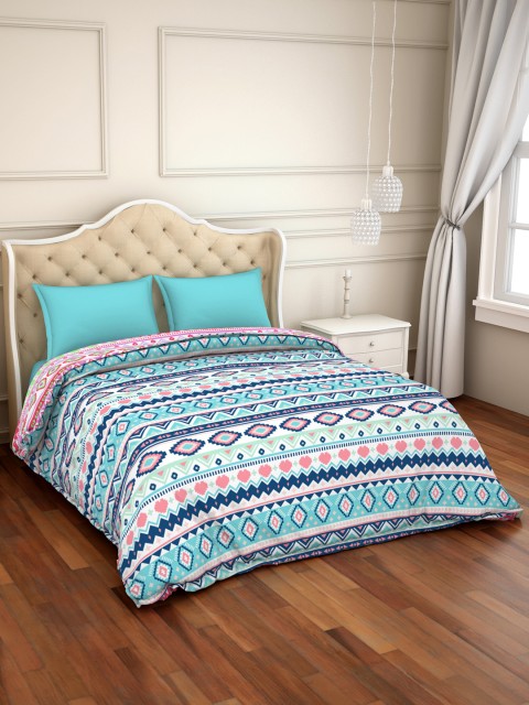 

CORE Designed by SPACES Blue Geometric AC Room 150 GSM Double Bed Comforter