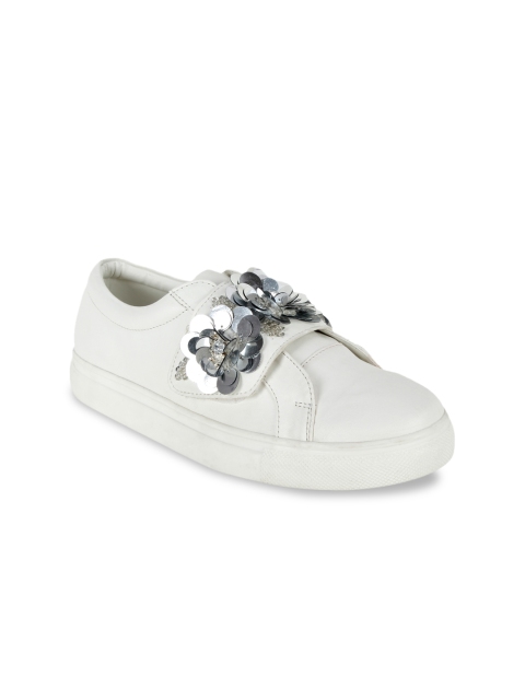 

SCENTRA Women White Slip-On Sneakers