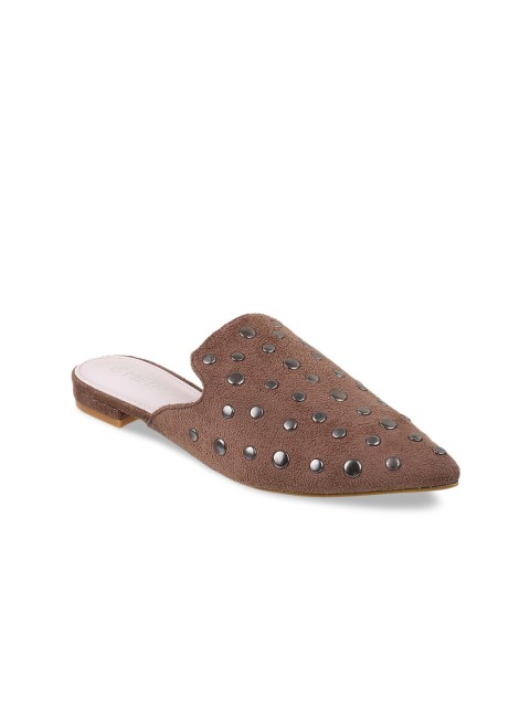 

Metro Women Brown Solid Mules