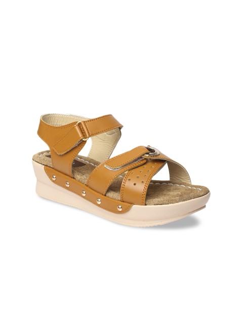 

VALIOSAA Women Tan Brown Solid Heels