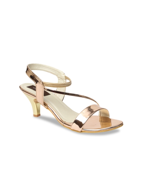 

VALIOSAA Women Rose Gold Solid Sandals