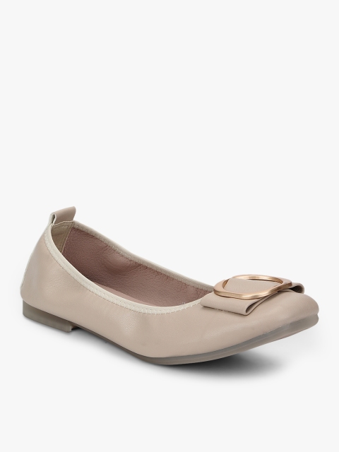 

KetImporta Women Beige Solid Ballerinas