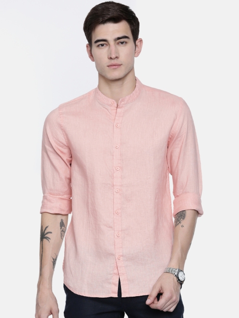 

Breakbounce Men Peach-Coloured Regular Fit Solid Linen Casual Shirt