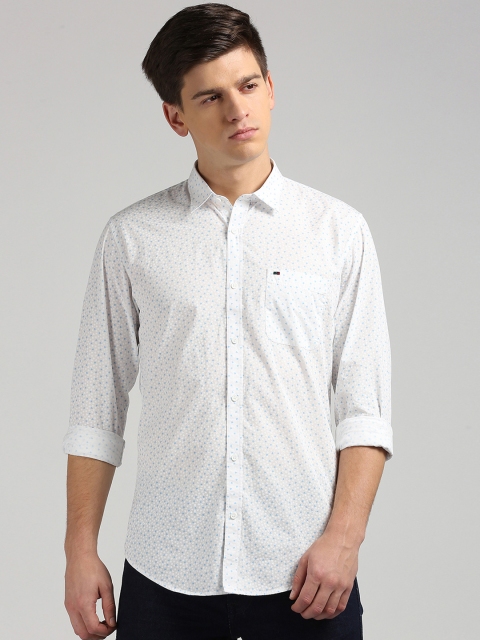 

Peter England Casuals Men White Slim Fit Printed Casual Shirt