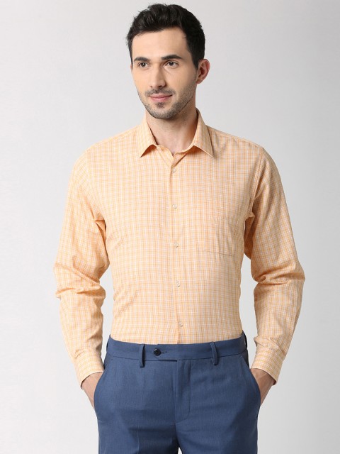 

Peter England Men Yellow Regular Fit Checked Formal Shirt