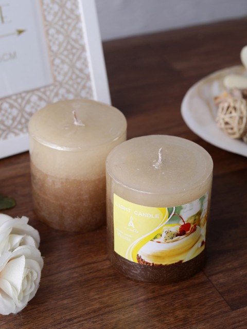 

OddCroft Set of 2 Cream-Coloured Vanilla Scented Pillar Candles
