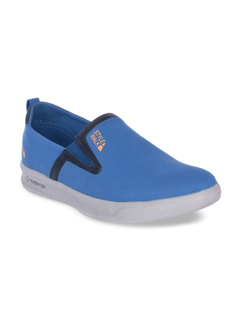 

Campus Men Navy Blue Running Shoes