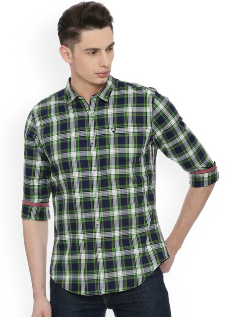 

Solly Jeans Co. Men Navy Blue & Green Regular Fit Checked Casual Shirt